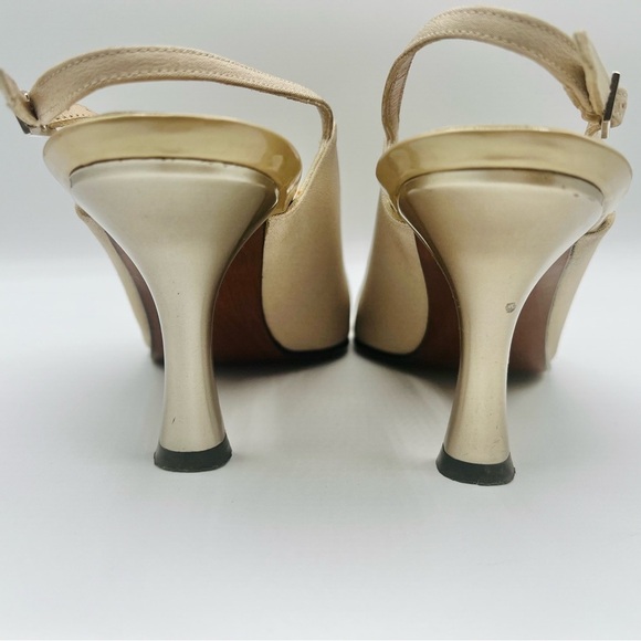 STUART WEITZMAN  GOLD PUMP HEELS OPEN TOE SANDALS SLING BACK ADJUSTABLE STRAP 7M - Picture 12 of 14